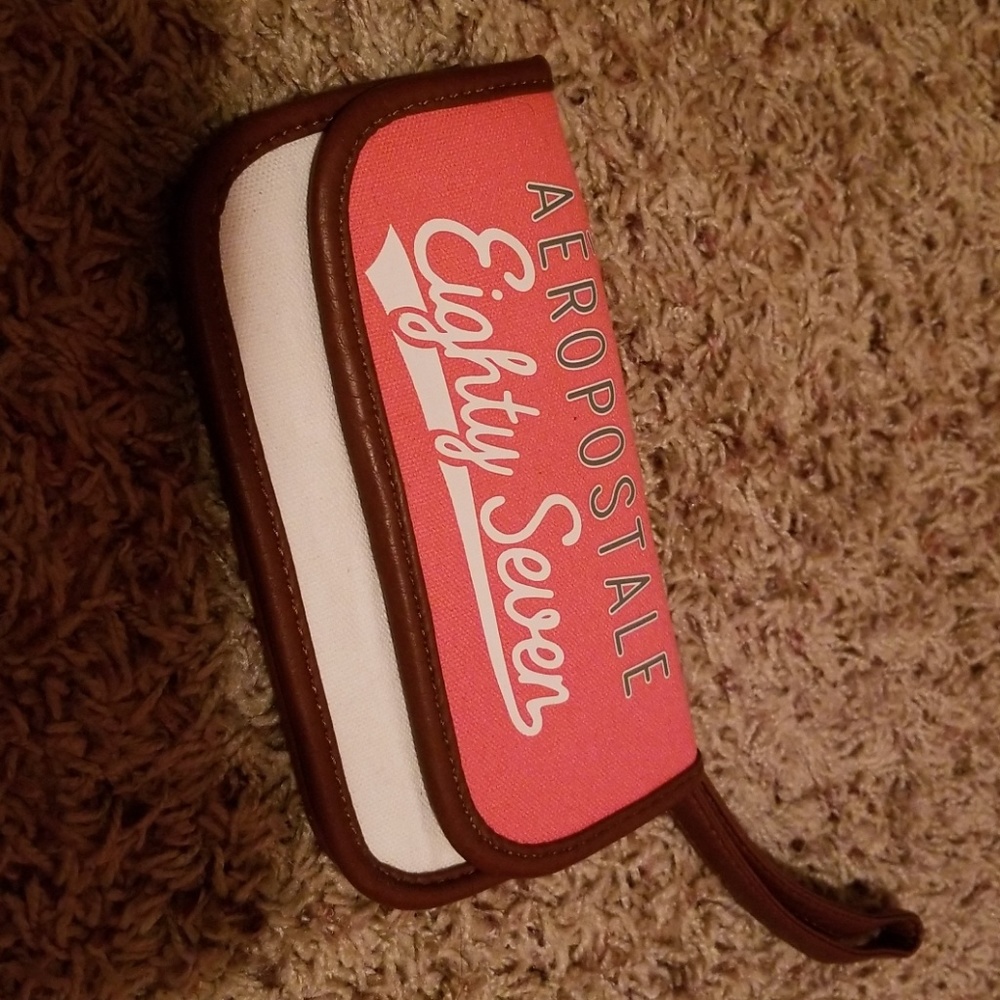 Aeropostale wallet